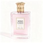 Alt text: Parfum floral pentru femei în sticluță elegantă roz, ideal pentru orice ocazie.
