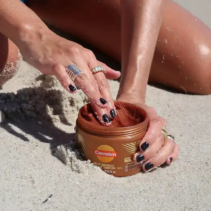 Carroten Gold Shimmer, Bronz intens, efect radiant 3 84fe6cc07b2415e11b0207e08cdd4d35